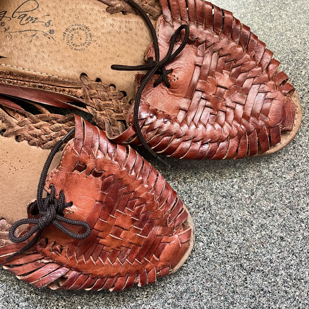 Leather Mexican huaraches women’s shoes